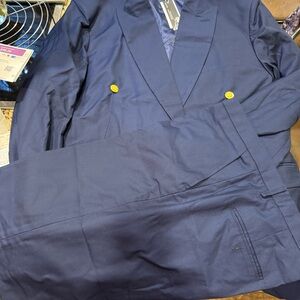 New wangyue navy blazer XXXL and dress pants(42 inches from top to bottom)